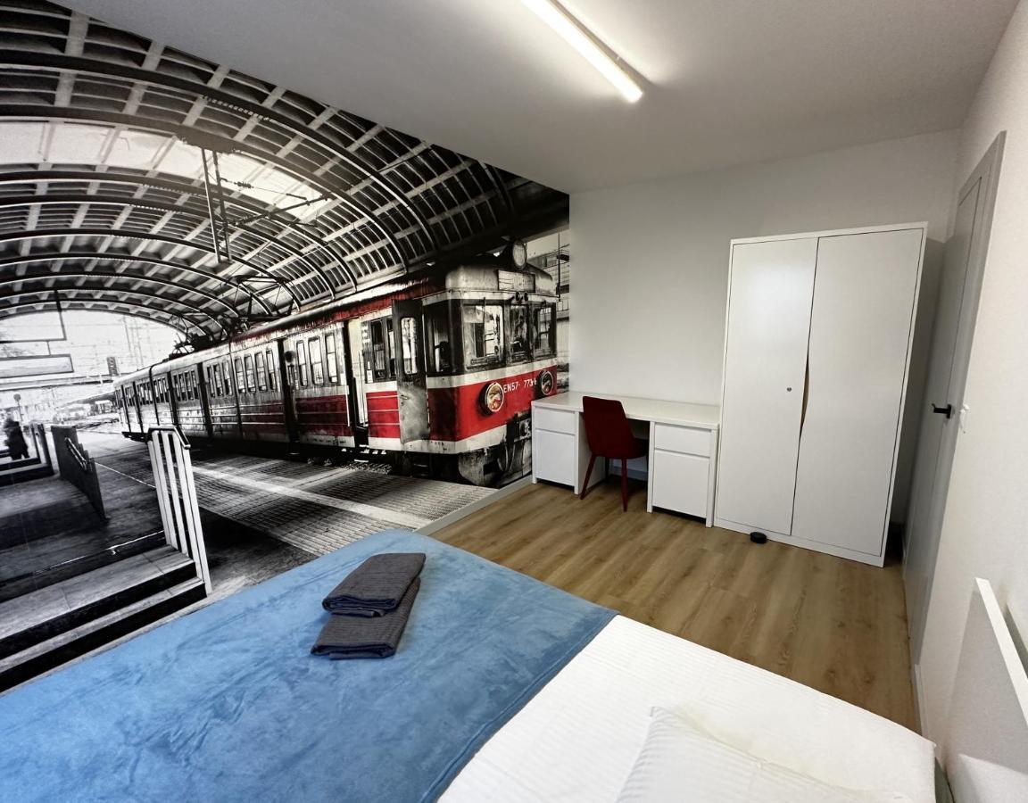 Apartament Lotnisko Chopina Warsaw Airport Extérieur photo
